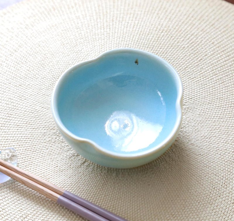 优惠价 / 蓝绿釉三叶小钵 - 碗 - 陶 蓝色