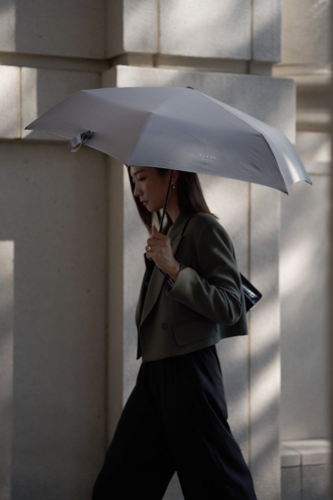 【旷野系列】轻量省力自动伞 晴雨两用 防晒 防水 平稳灰 - 雨伞/雨衣 - 防水材质 灰色