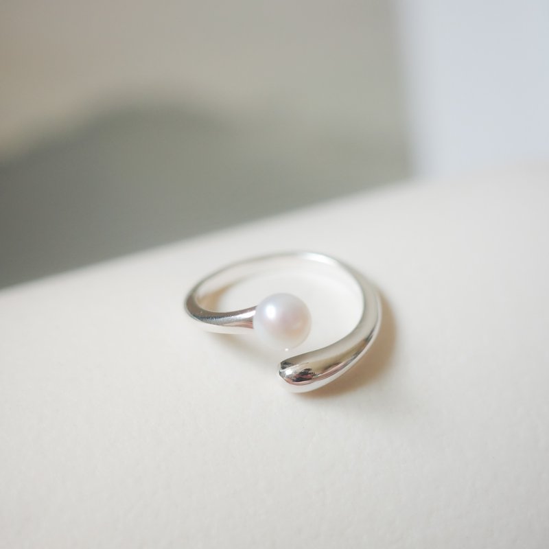 925纯银 法式简约珍珠开口戒 天然淡水珍珠 可调尺寸 情人节礼物 - 戒指 - 纯银 银色