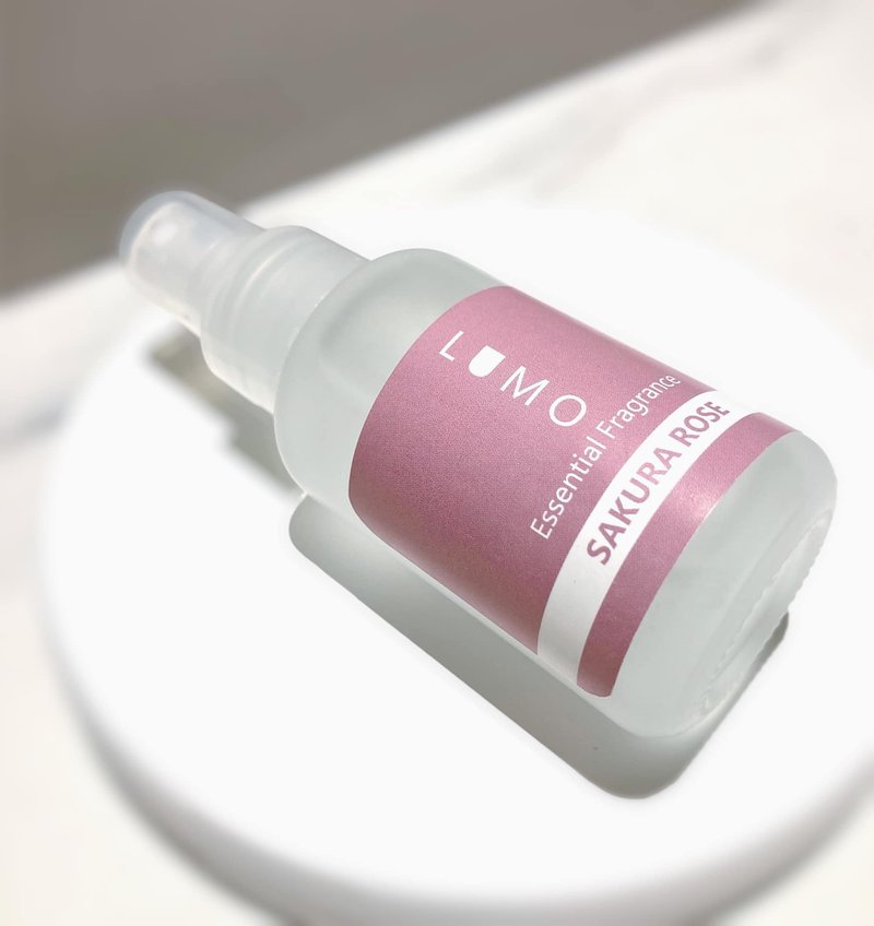 樱花玫瑰香氛精油喷雾 50ml - 香薰/精油/线香 - 玻璃 粉红色