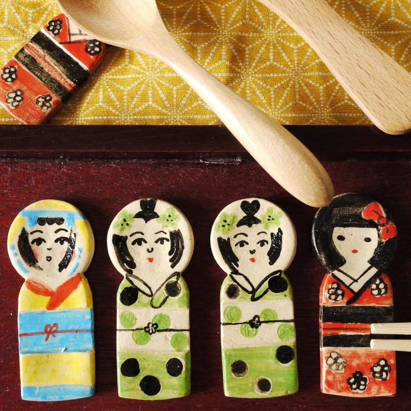 Kokeshi chopstick rest [green] - 筷子/筷架 - 陶 绿色