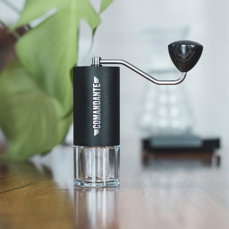 Comandante C40 MK4 手摇磨豆机(BLACK)(黑色)加赠豆匙及毛刷 - 咖啡壶/周边 - 不锈钢 黑色