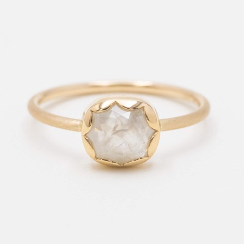 木兰花瓣钻石戒指 - 戒指 - 宝石 