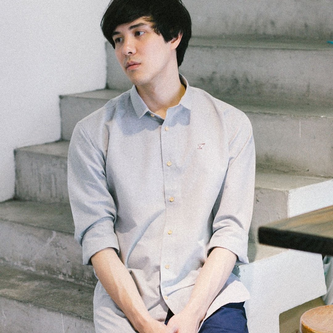 Men shirt: Straight-Small collar - 男装衬衫 - 棉 灰色