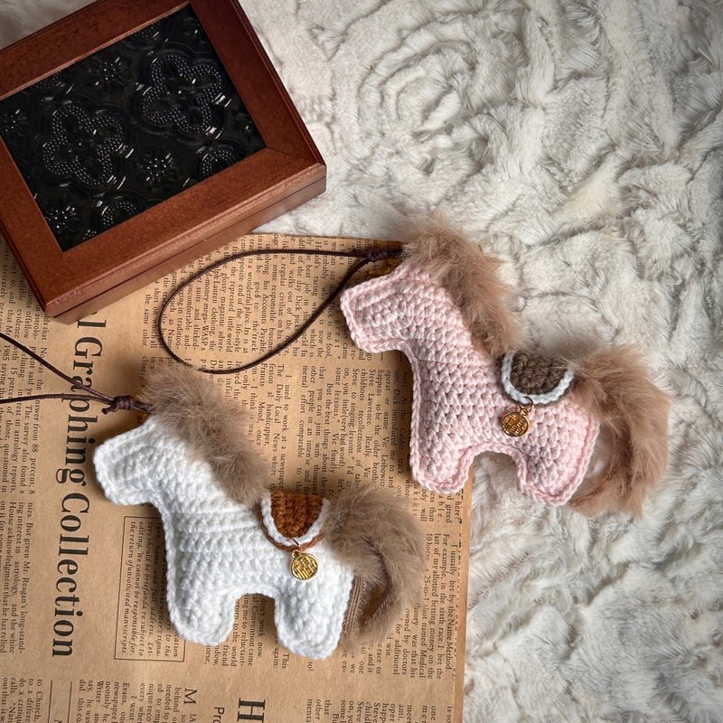 钩织小马吊饰 - 吊饰 - 纸 白色