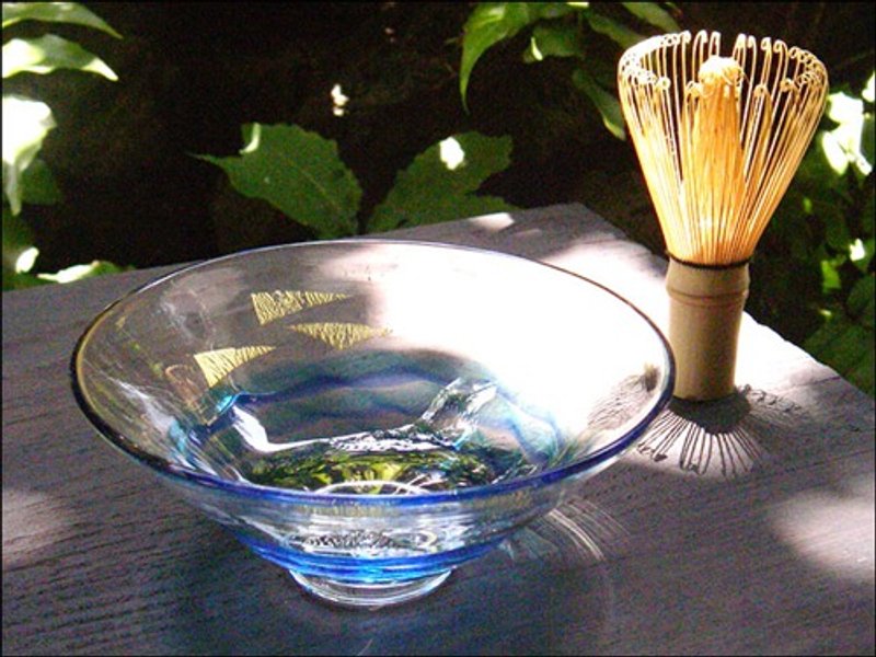 新作・ガラス抹茶碗（抹茶茶碗・波千鳥）お湯使用可・化粧箱入り - 碗 - 玻璃 