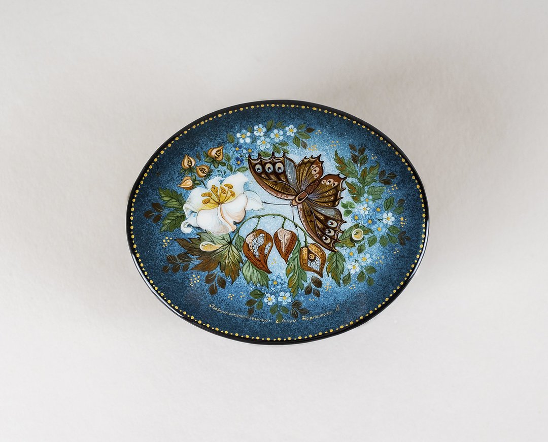 Russian Lacquer Boxes Butterfly, Signed Russian lacquer boxes, Russian folk art - 收纳用品 - 其他材质 
