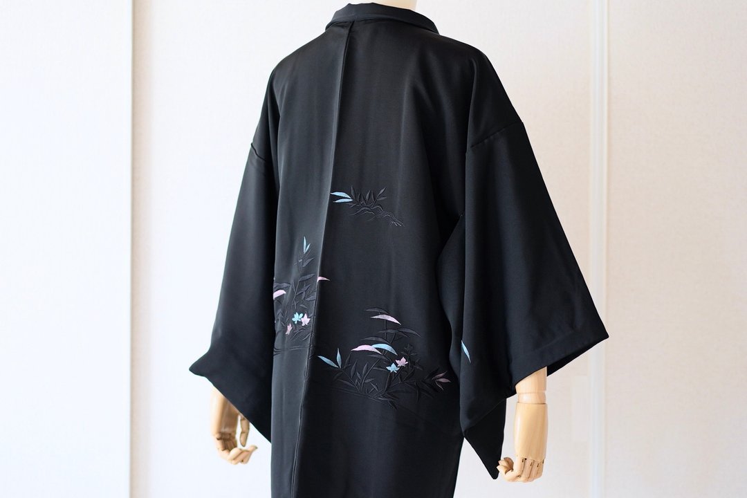 Vintage kimono jacket, Haori, Japanese Kimono /4637 - 女装休闲/机能外套 - 丝．绢 黑色