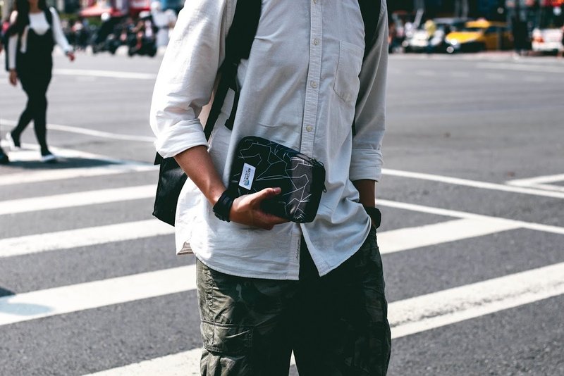 火柴木设计 Matchwood Universal 护照包 护照夹 旅行夹 长夹 护照套 随身夹 机票证件收纳包 黑色 - 手拿包 - 其他材质 黑色