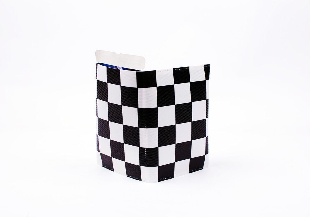 Chess。几何护照套 - 护照夹/护照套 - 防水材质 黑色
