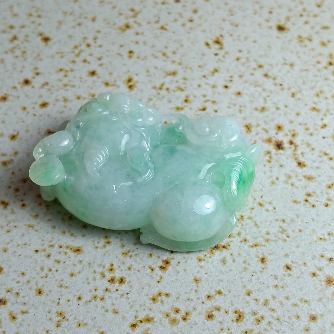 J0208天然翡翠A货 . 冰糯果绿貔貅.招财.摆件. - 摆饰 - 玉石 