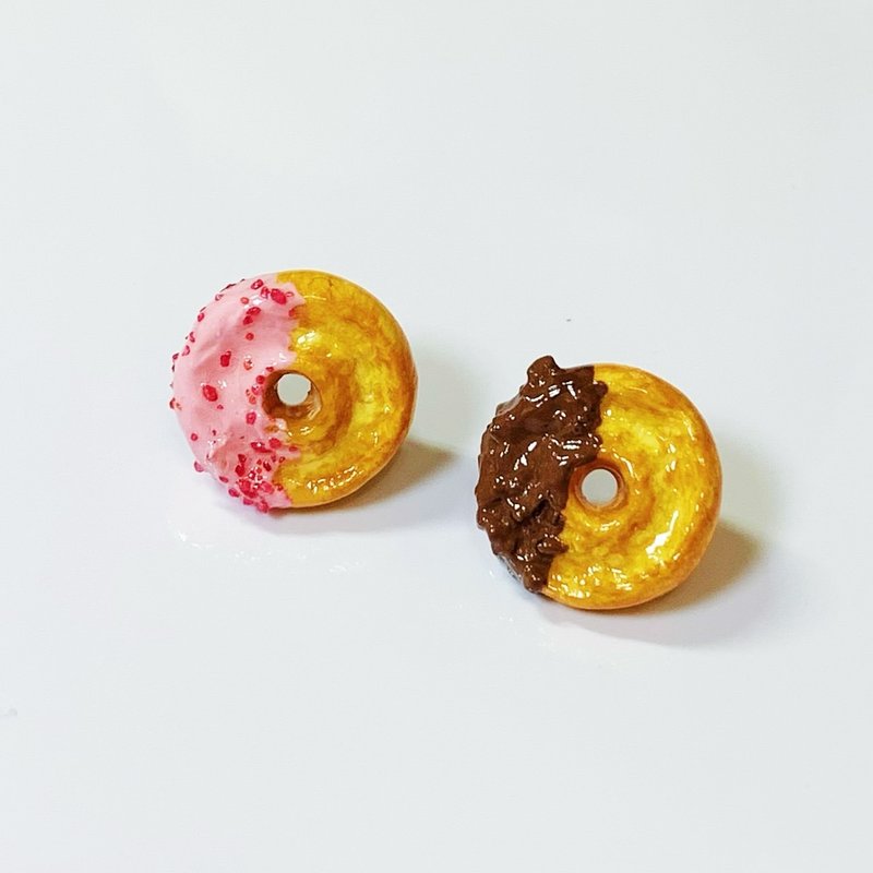 QQ欧菲香耳环组(两个一组)(可改耳夹式) - 耳环/耳夹 - 粘土 多色