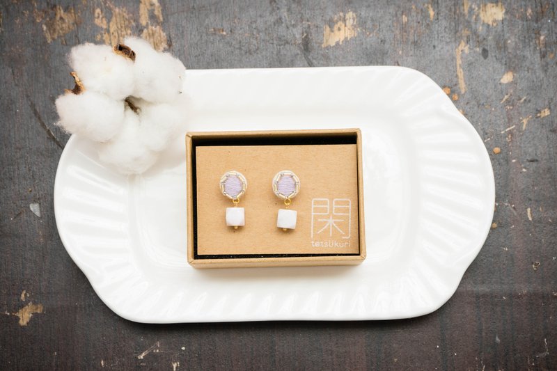 9点以后 | 纯手工刺绣耳环 | 土耳其热气球造形耳环 - 耳环/耳夹 - 绣线 多色