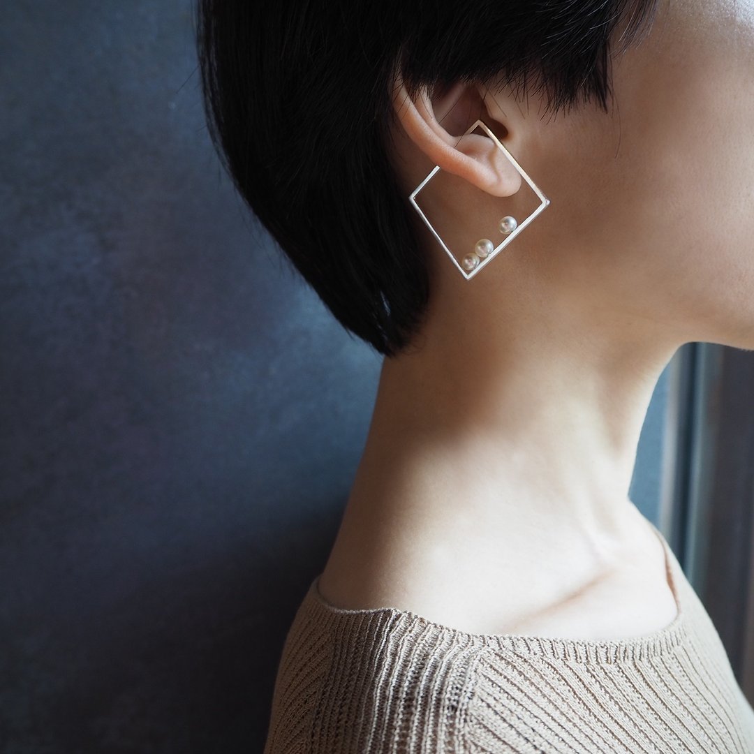 pearl square earring_珍珠方框耳骨环 大耳环 没耳洞 耳夹 - 耳环/耳夹 - 珍珠 白色