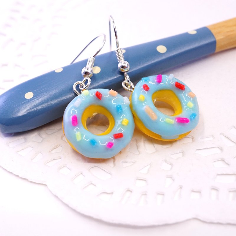 Playful Design 海洋蓝调甜甜圈耳环 - 耳环/耳夹 - 粘土 蓝色