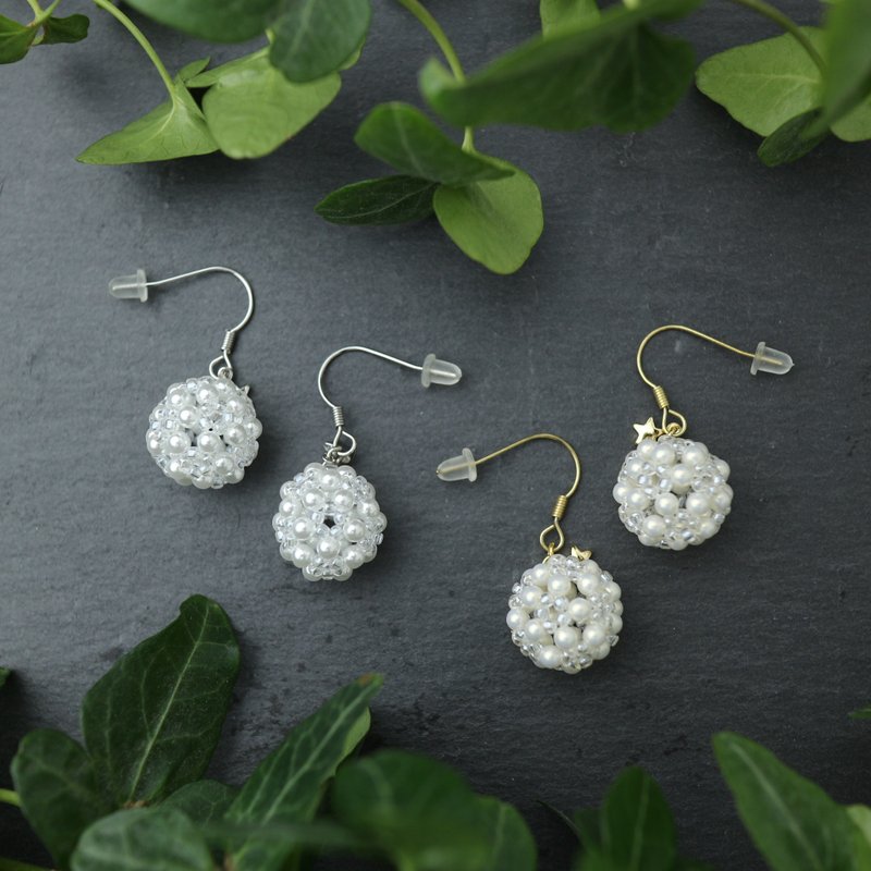 Pearl Earrings / pearl ball Clip-On - 耳环/耳夹 - 其他材质 白色