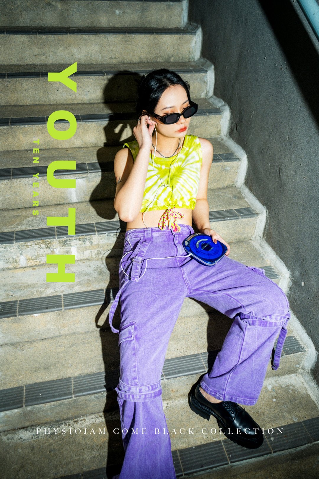 Come Black系列暗黑萤光爱心CropTop - 女装上衣 - 棉 多色