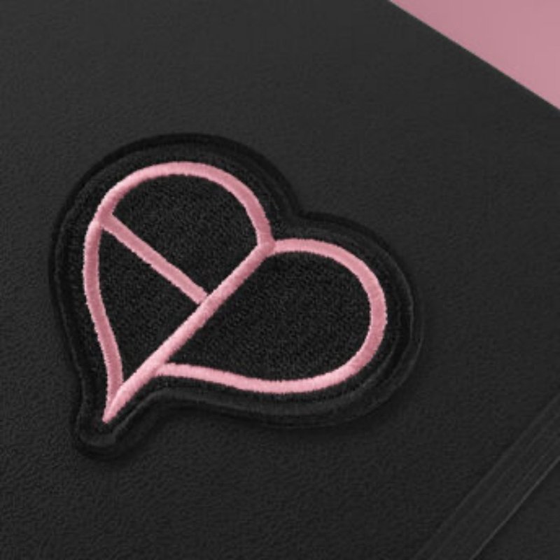 MOLESKINE X BLACKPINK 限量刺绣贴 - 编织/刺绣/羊毛毡/裁缝 - 纸 黑色