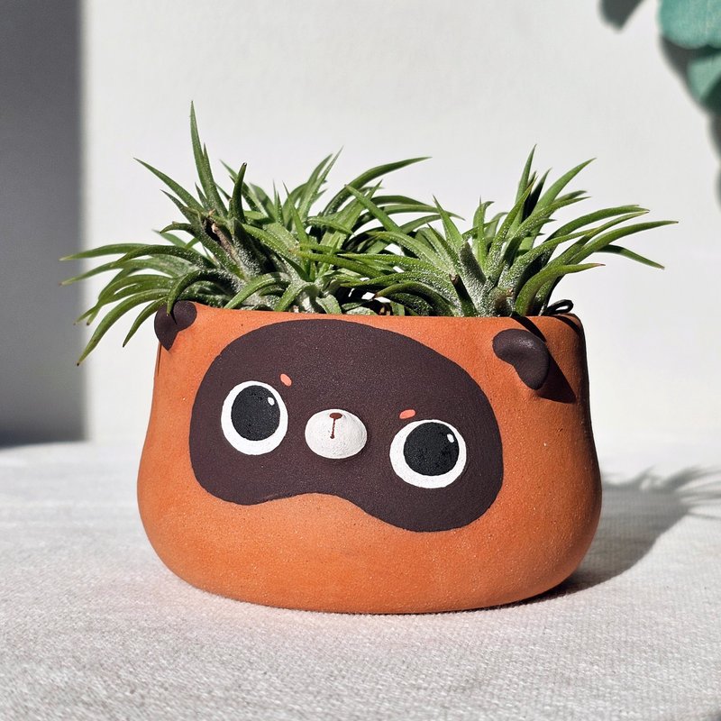 Small tanuki plant pot. Handmade terracotta planter. - 植栽/盆栽 - 陶 