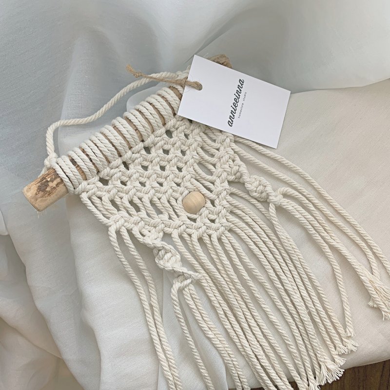 Macrame 编织 自然 原木头 珠珠 吊饰 中型挂饰 - 摆饰 - 棉．麻 白色