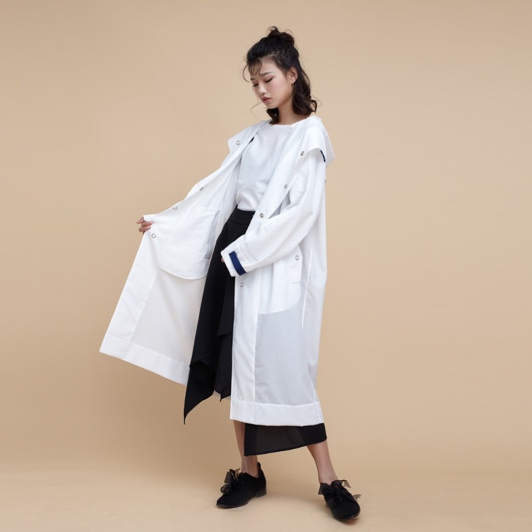 kitann ino 撞色插肩袖连帽长款风衣防晒服 - 女装休闲/机能外套 - 聚酯纤维 白色