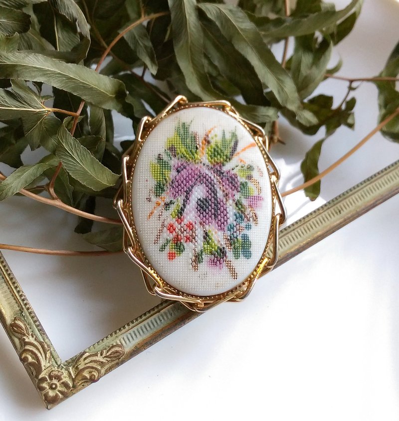 瓷画 丝巾夹 按压式围巾夹 丝巾扣环。西洋古董饰品 丝巾夹 - 其他 - 其他金属 金色