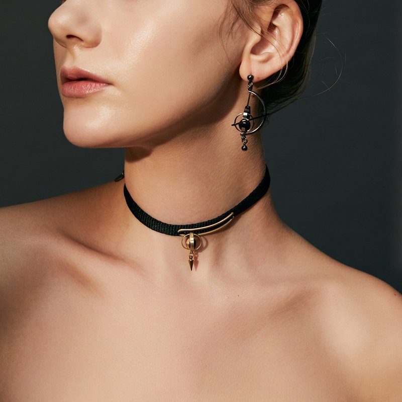 Chemistry 移动星球颈链 Choker - 项链 - 铜/黄铜 