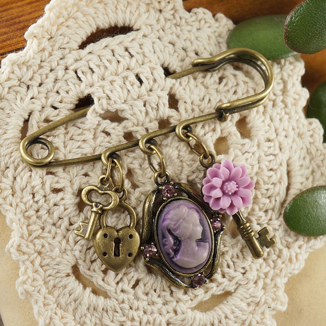 Purple Lilac Violet Lady Cameo Flower Key Lock Bronze Charm Brooch Pin Jewelry - 胸针 - 其他材质 紫色