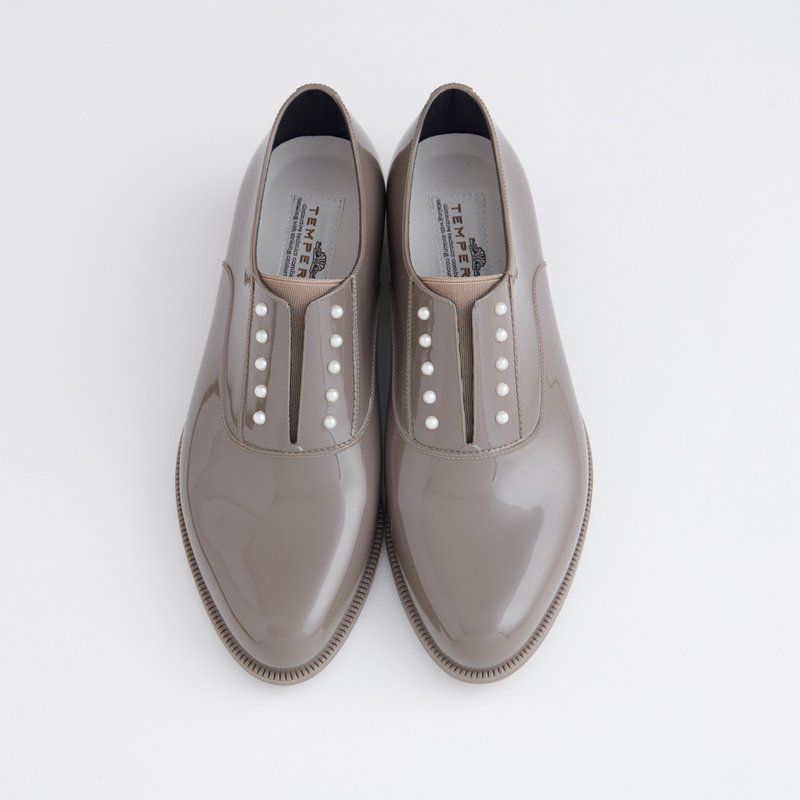 PEIGE (灰色) 珍珠铆钉 PVC 牛津鞋 - 雨鞋/雨靴 - 防水材质 灰色