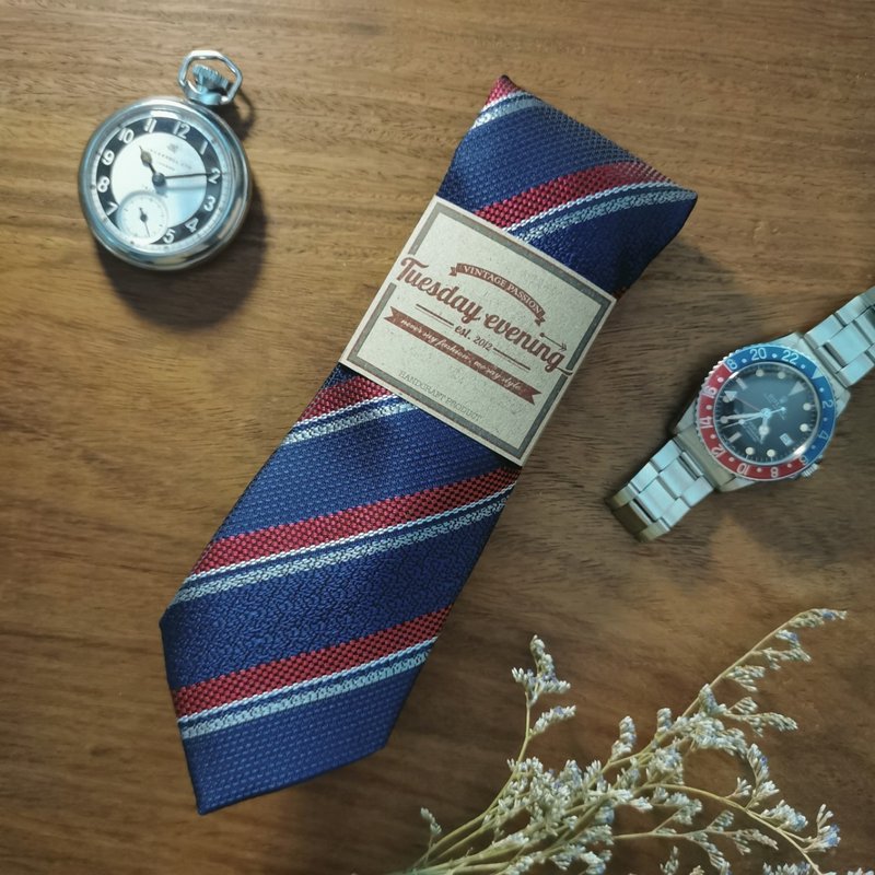 Necktie Navy Blue with Red-White Stripe - 领带/领带夹 - 聚酯纤维 蓝色