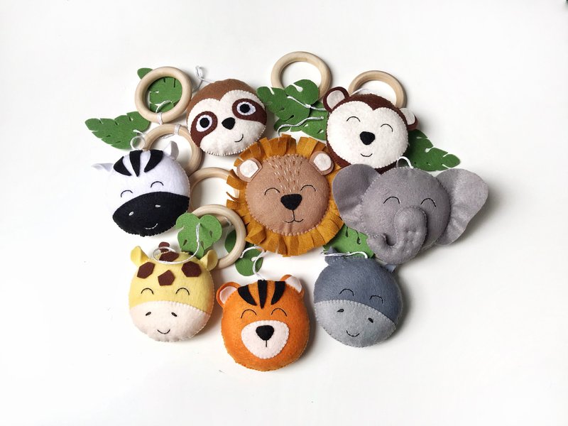 Safari baby gym toys set, Felt play gym toys, Wood gym toys, Baby gift set toys - 玩具/玩偶 - 环保材料 多色