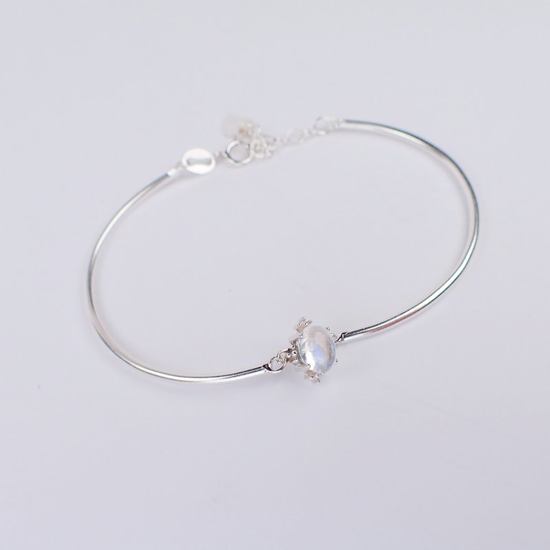 月光石小皇冠镶嵌手环 - 手链/手环 - 纯银 白色