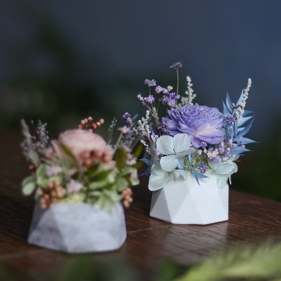 花蜡烛/石膏扩香小桌花 蜡烛/定制香氛蜡烛花礼/干燥花桌花 - 干燥花/捧花 - 植物．花 多色