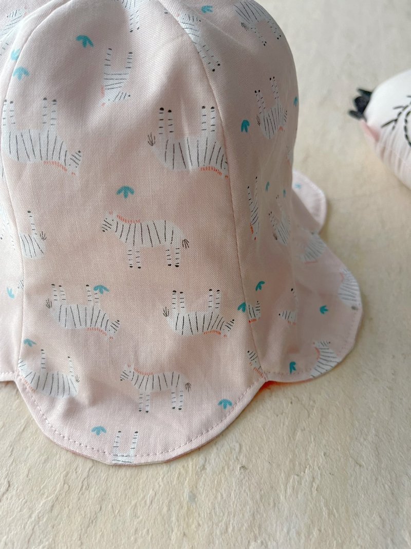 小斑马跑跳碰。手工纯棉遮阳花瓣帽/宝宝/幼童用 - 婴儿帽/发带 - 棉．麻 粉红色