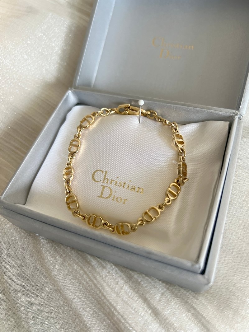 Dior极美品气质典雅金色镀金CD手链 连原装盒 日本中古Vintage - 手链/手环 - 其他金属 金色