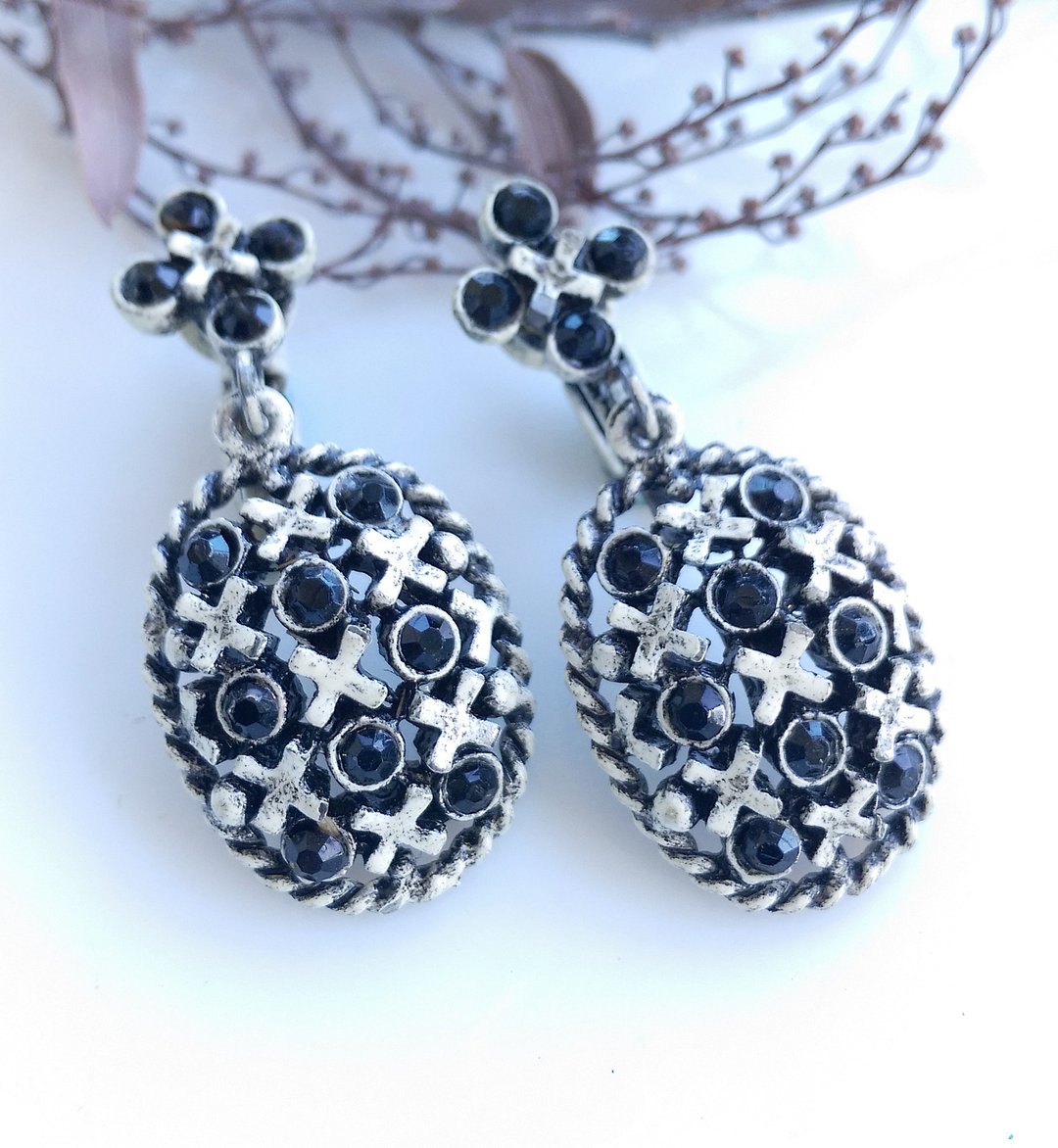 Vintage Jewelry 西洋古董饰品 FLORENZA  黑白珐琅 夹式耳环 - 耳环/耳夹 - 其他金属 金色