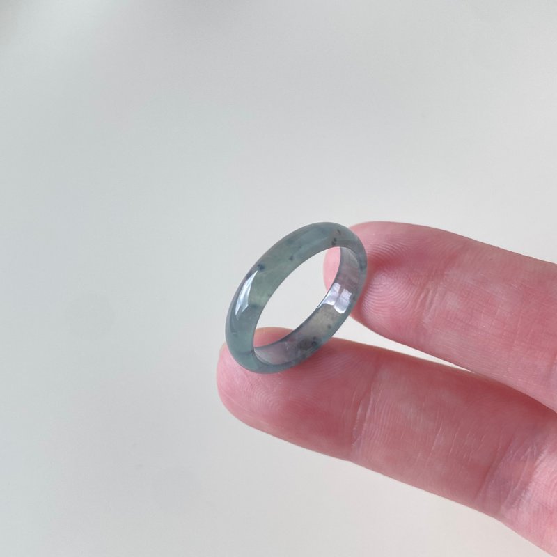 冰透蓝水洒乌鸡玉戒 | 天然危地马拉玉A货翡翠 - 戒指 - 玉石 蓝色