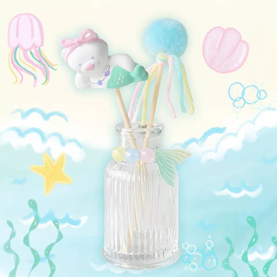 Fragrant stick model LITTLE BEARMAID with cute little mermaid stick - 香薰/精油/线香 - 水泥 多色