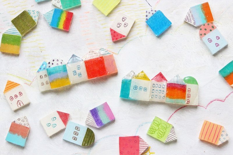 plastic brooch ”townscape 5” - 胸针 - 塑料 多色