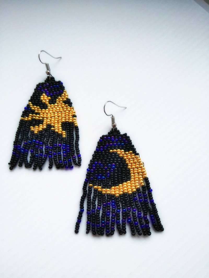 黑金日月手工耳环女巫奇迹月牙耳环 - 耳环/耳夹 - 玻璃 黑色