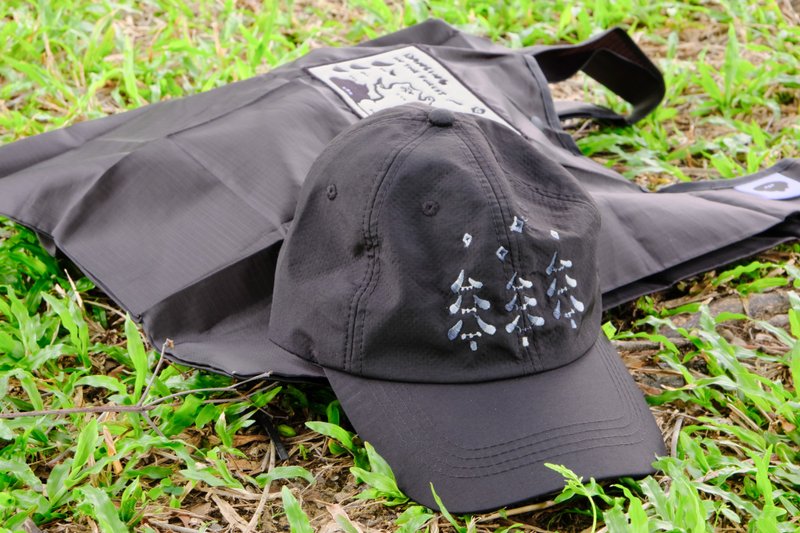 绒绒森林-流星夜森林渐层刺绣尼龙帽 - 帽子 - 聚酯纤维 