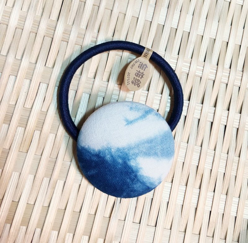 手作蓝染布 包扣发束 山岚 - 发饰 - 棉．麻 蓝色