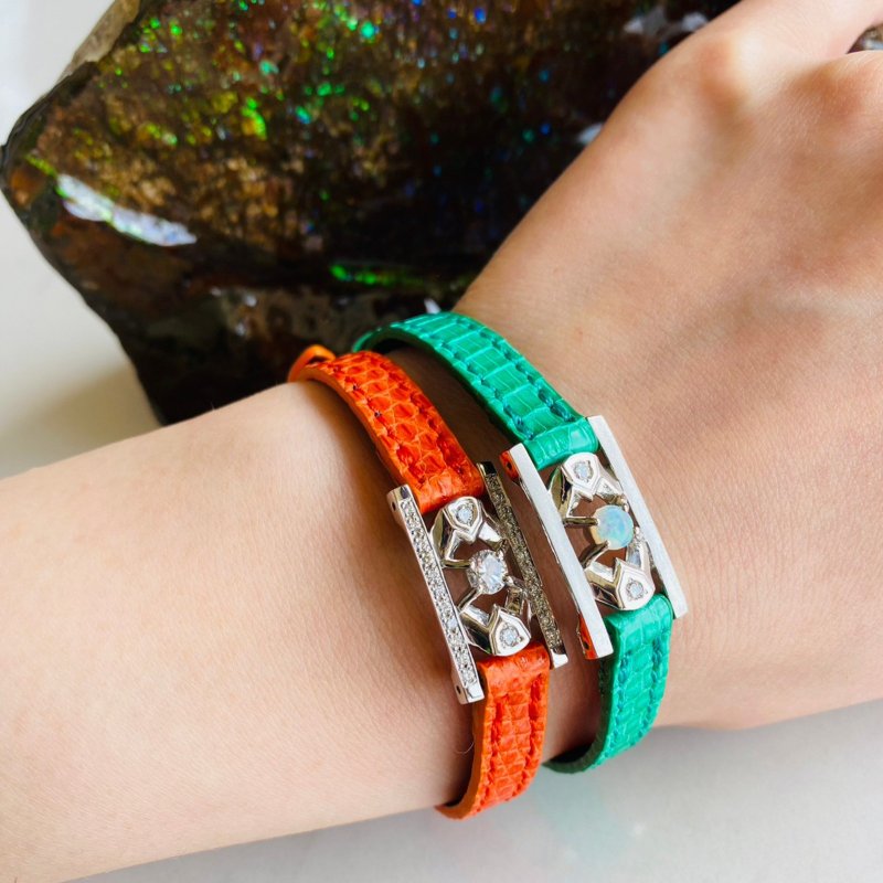 M 皮革徽章蛋白石和钻石 - 手链/手环 - 宝石 绿色