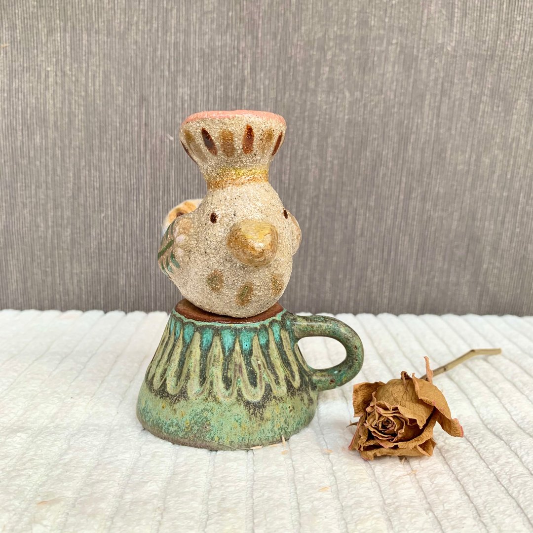 A Lu-小鸟陶花器/摆饰/手做手绘/高砂美国陶/适合干燥花/仅此一件 - 花瓶/陶器 - 陶 多色