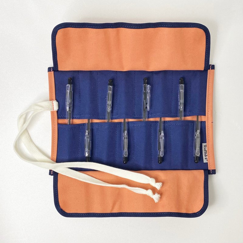 卷筒式笔袋 变身 - 铅笔盒/笔袋 - 棉．麻 粉红色