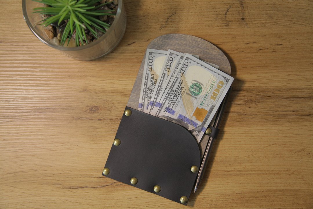 Check Holder with pen holder, Wooden Check Presenter FREE ENGRAVING - 其他 - 木头 多色