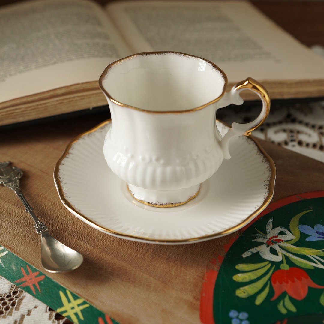 英国Elizabethan纯白描金细骨瓷茶杯/咖啡杯组/老件 - 茶具/茶杯 - 瓷 白色
