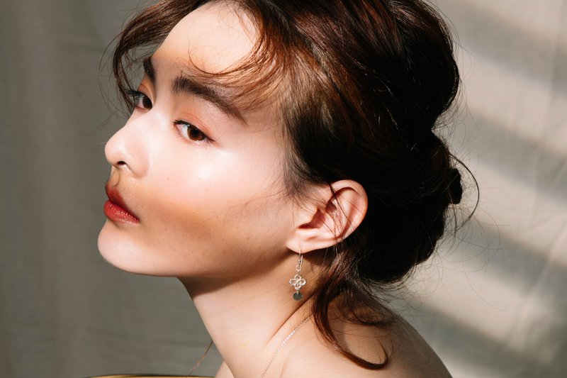 蕾丝宝石系列 / Amethyst / 紫水晶耳勾 / 银饰 礼物 - 耳环/耳夹 - 其他金属 金色