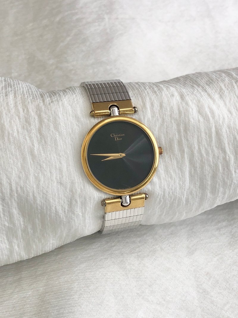 【日本直送 名牌二手包】Christian Dior 克里斯汀·迪奥 手表 银色 不锈钢 石英 3026 4epvim - 女表 - 不锈钢 银色