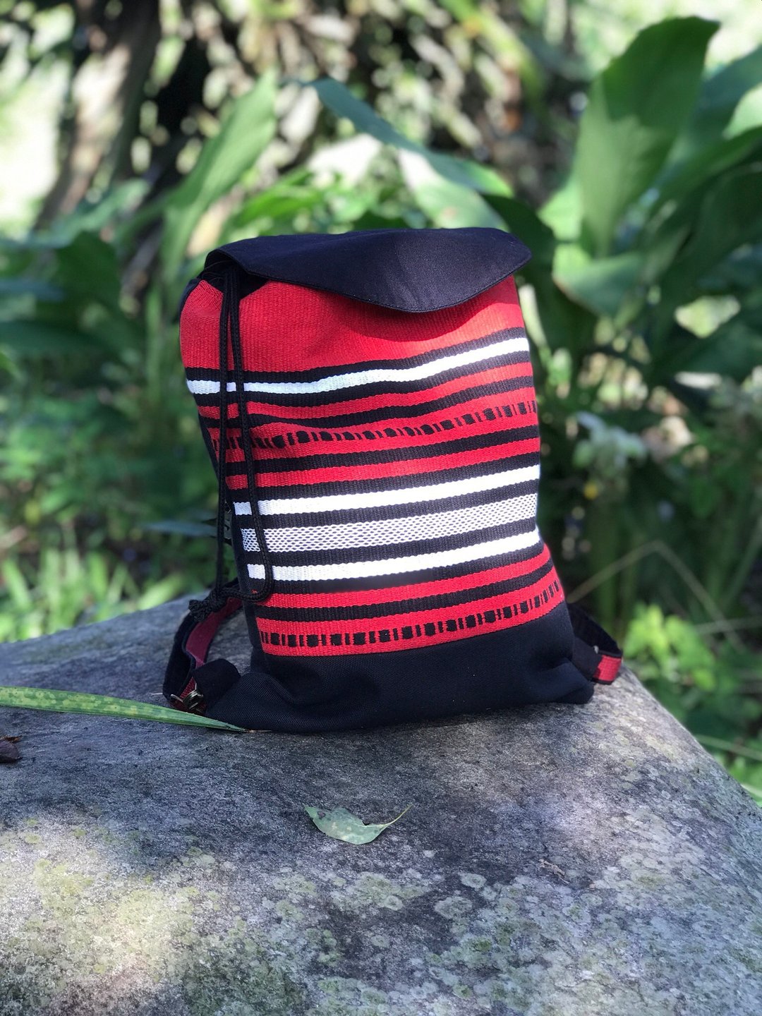 原民手工率性织布后背包35×30厘米 - 后背包/双肩包 - 棉 红色